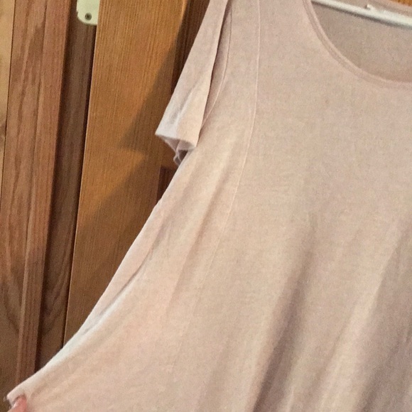 Maurice’s Top - Picture 3 of 3